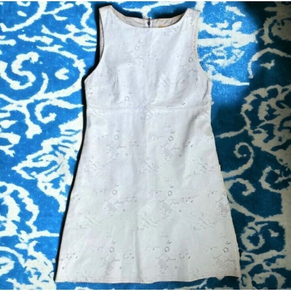 Alice+Olivia Ivory Laser Cut Leather Sleeveless A-Line Dress Size 2